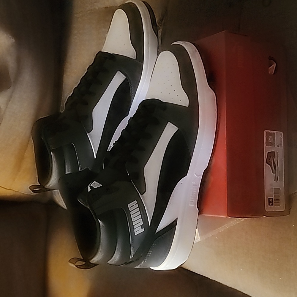 Men's shoes